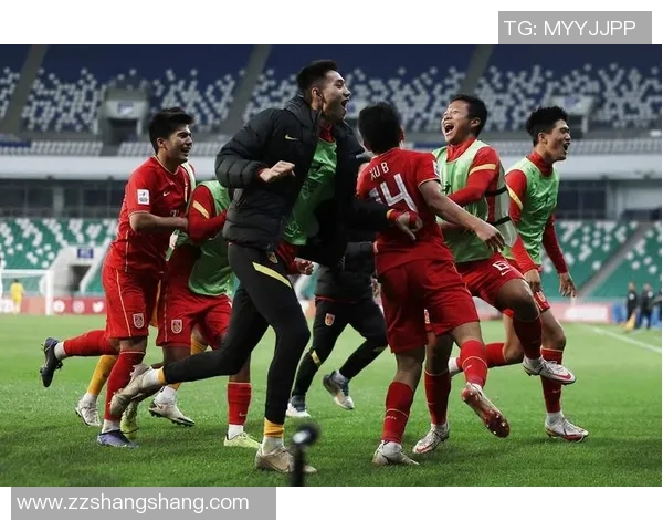 杭州足球队的比赛经验揭秘:从战术到团队协作的深度分析与探索 杭州足球队的比赛经验揭秘:从战术到团队协作的深度分析与探索