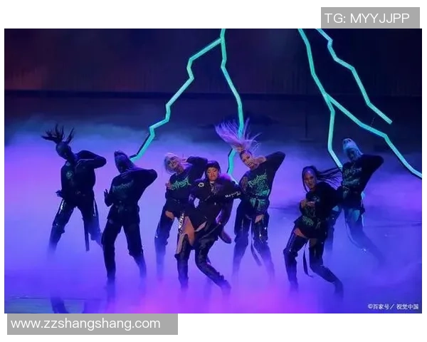 武汉街舞队的灵活性与创意表现探讨与分析