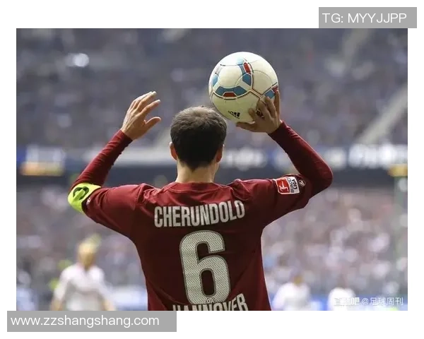 美式足球明星汤姆的传奇人生与赛场辉煌成就揭秘 美式足球明星汤姆的传奇人生与赛场辉煌成就揭秘